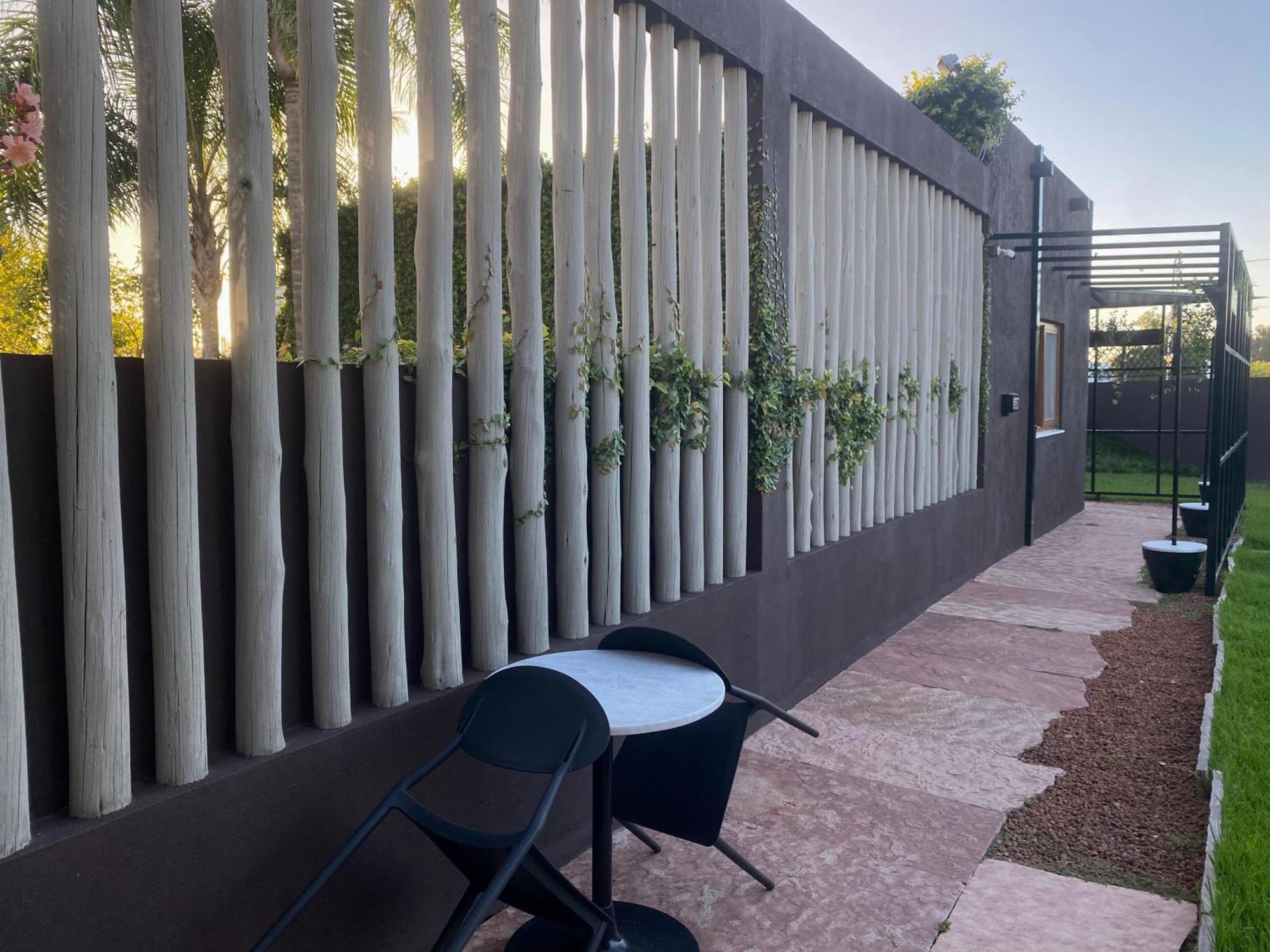 Eze Inn Boutique Hotel Ezeiza Exterior photo